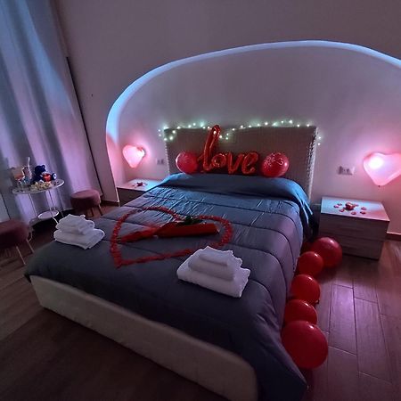 Affittacamere Silvagni Caserta Exteriör bild