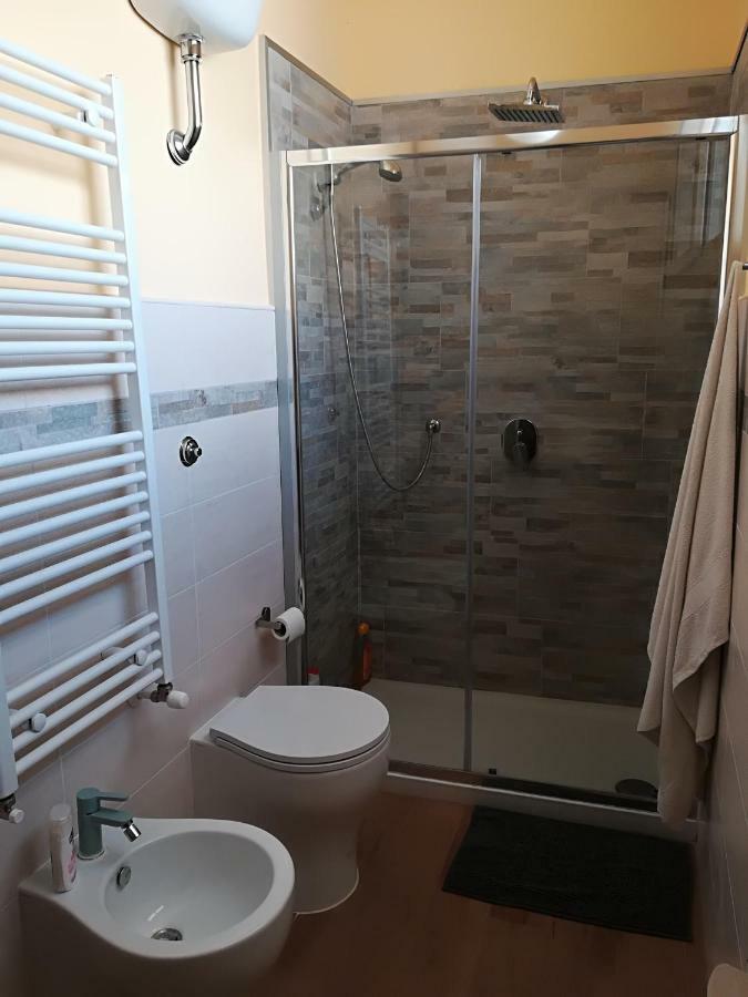 Affittacamere Silvagni Caserta Exteriör bild